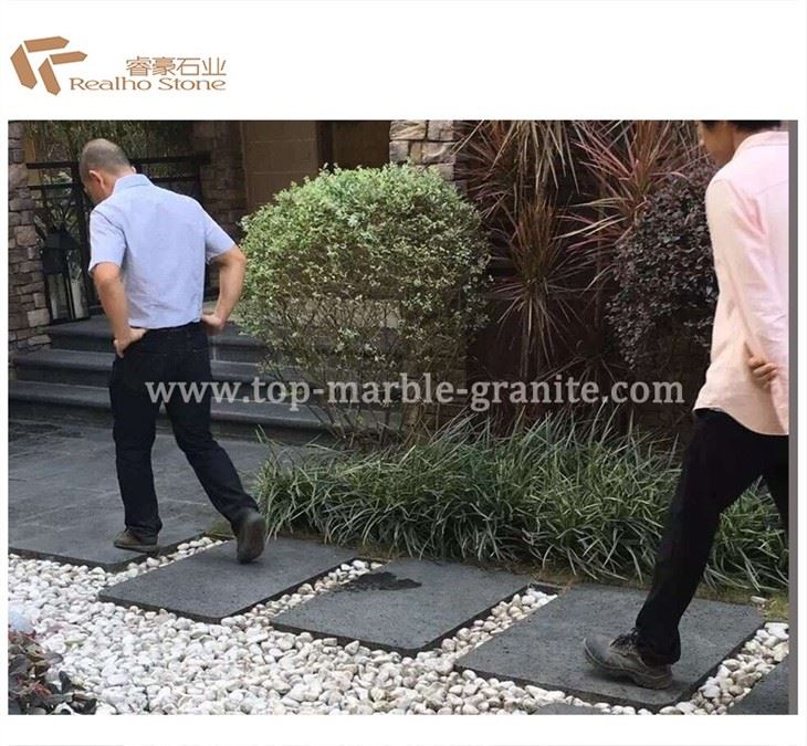 decorative garden stepping stones