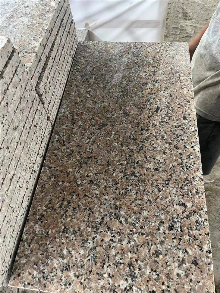 G636 핑크 화강암 바닥재 및 트레드에 가장 저렴한 것